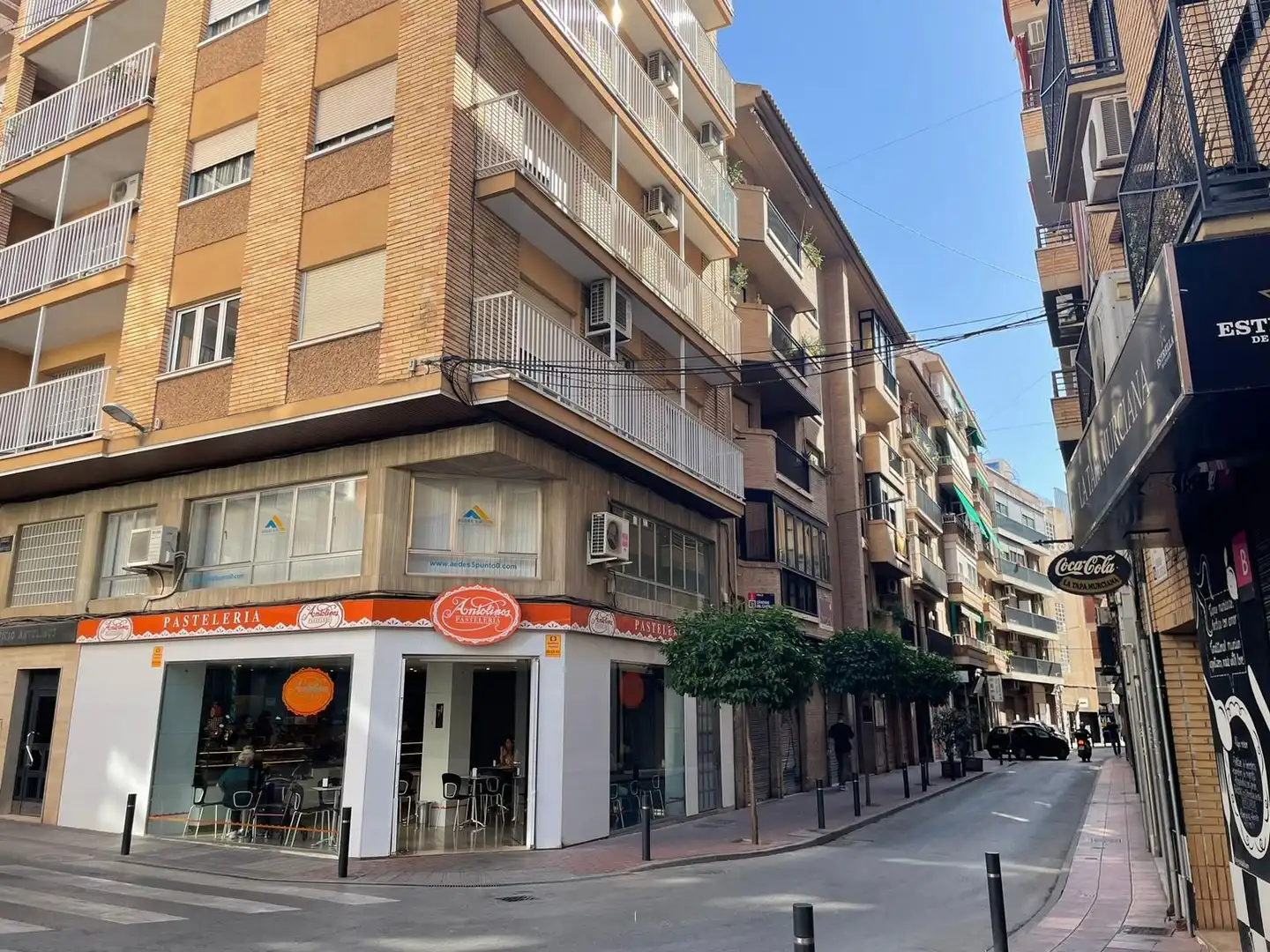Vista exterior de Local en venta en Murcia