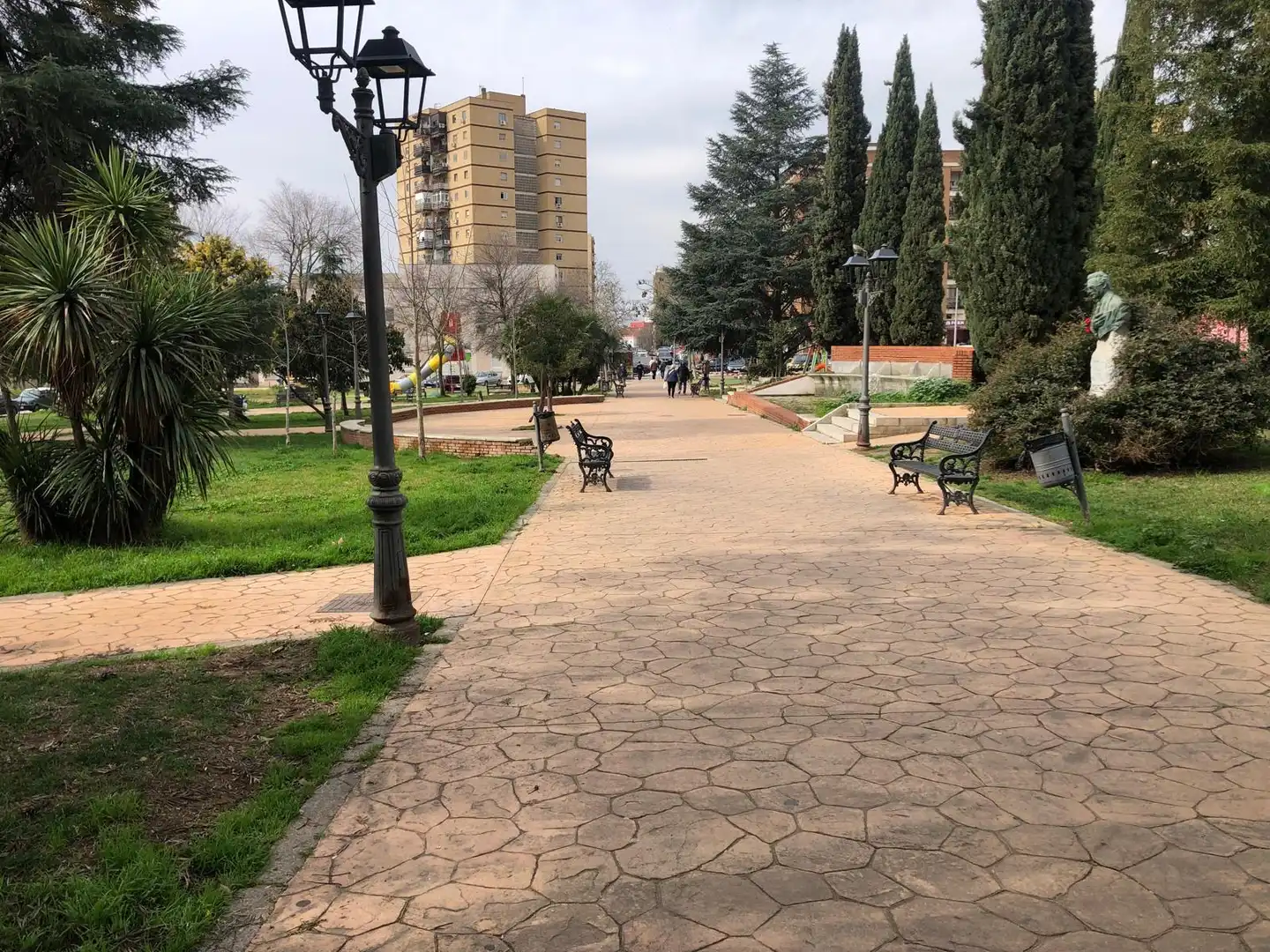 Vista exterior de Piso en venta en Badajoz con Terraza, Trastero y Horno