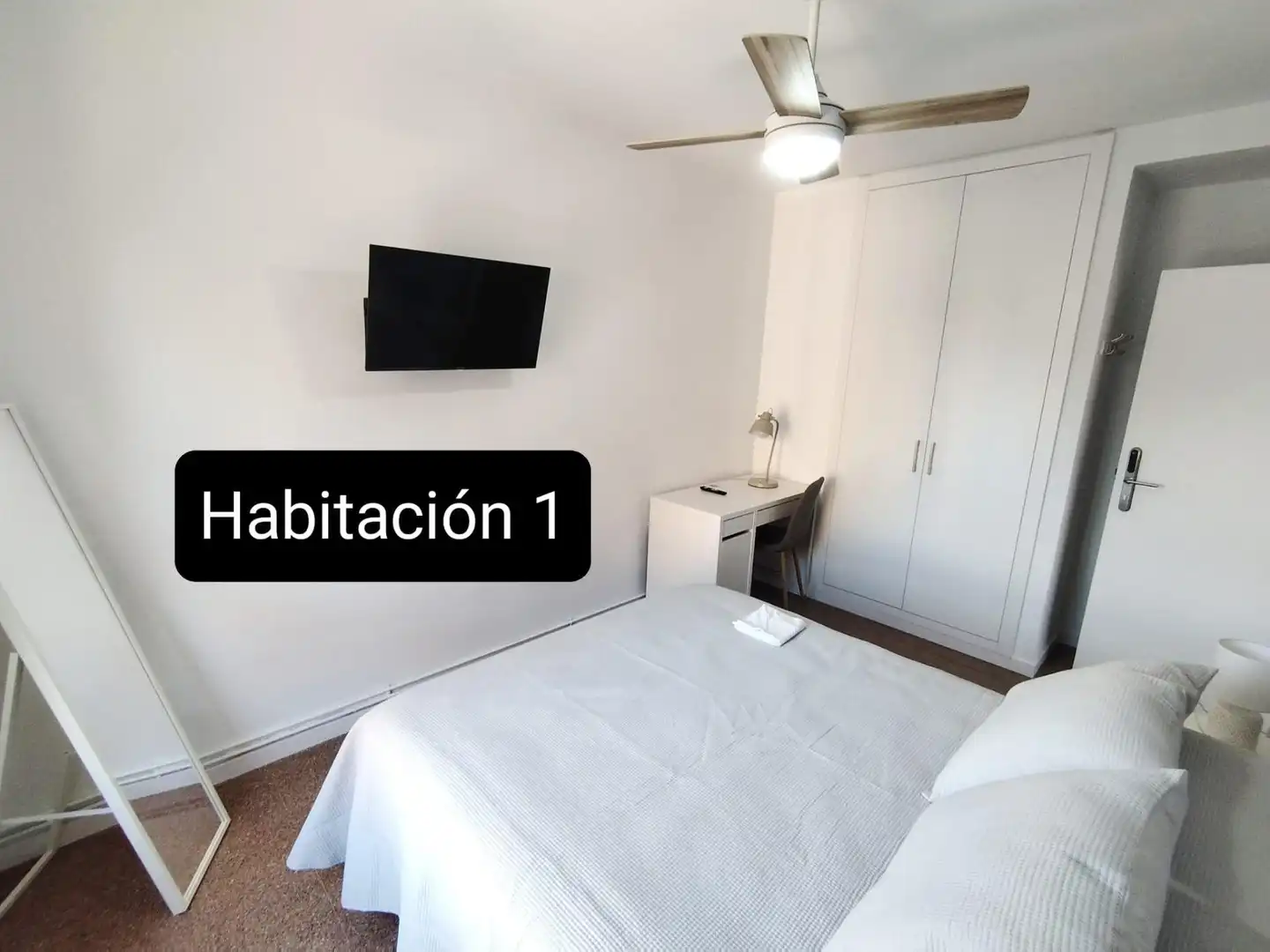 Habitación de Piso para compartir en Murcia con Aire acondicionado, Terraza y Amueblado