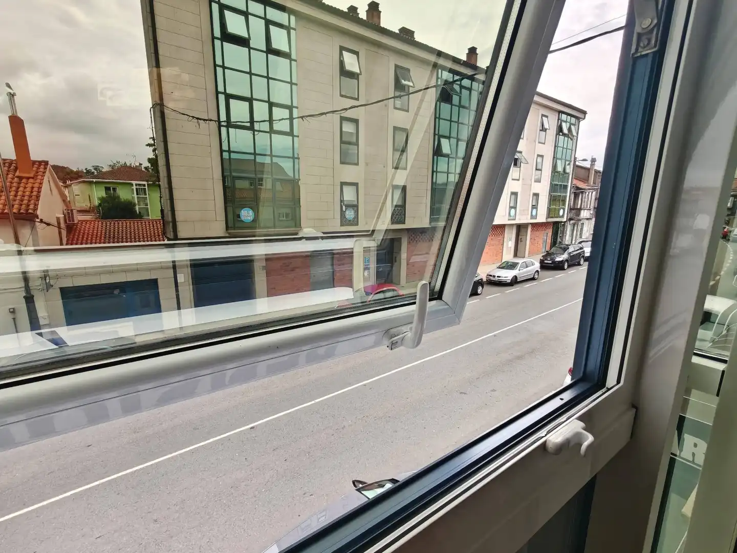 Vista exterior de Piso en venta en O Pino  con Calefacción y Trastero