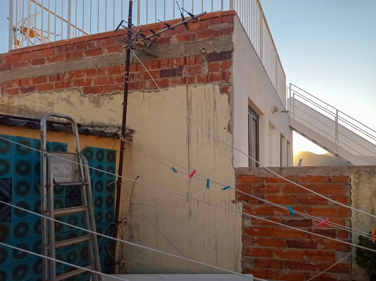 Vista exterior de Casa o chalet en venta en Sant Feliu de Guíxols con Alarma