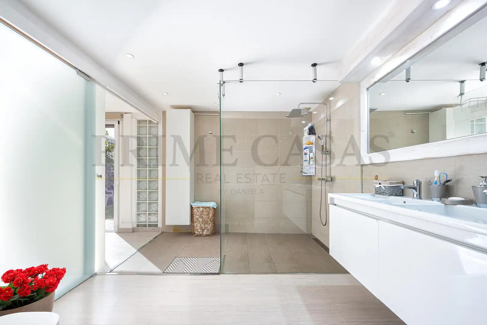 Baño de Casa o chalet en venta en San Bartolomé de Tirajana con Aire acondicionado, Jardín privado y Terraza