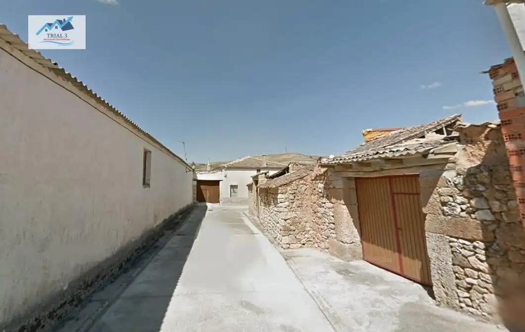Exterior view of Industrial buildings for sale in Castrillo de Duero