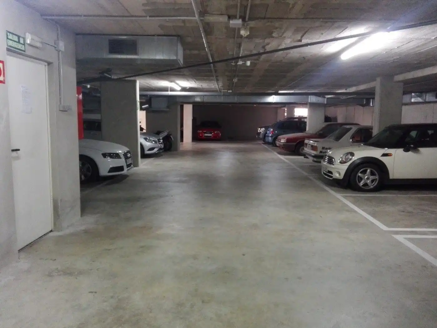 Garaje en venta en Carrer Pompeu Fabra, 1, Montgat