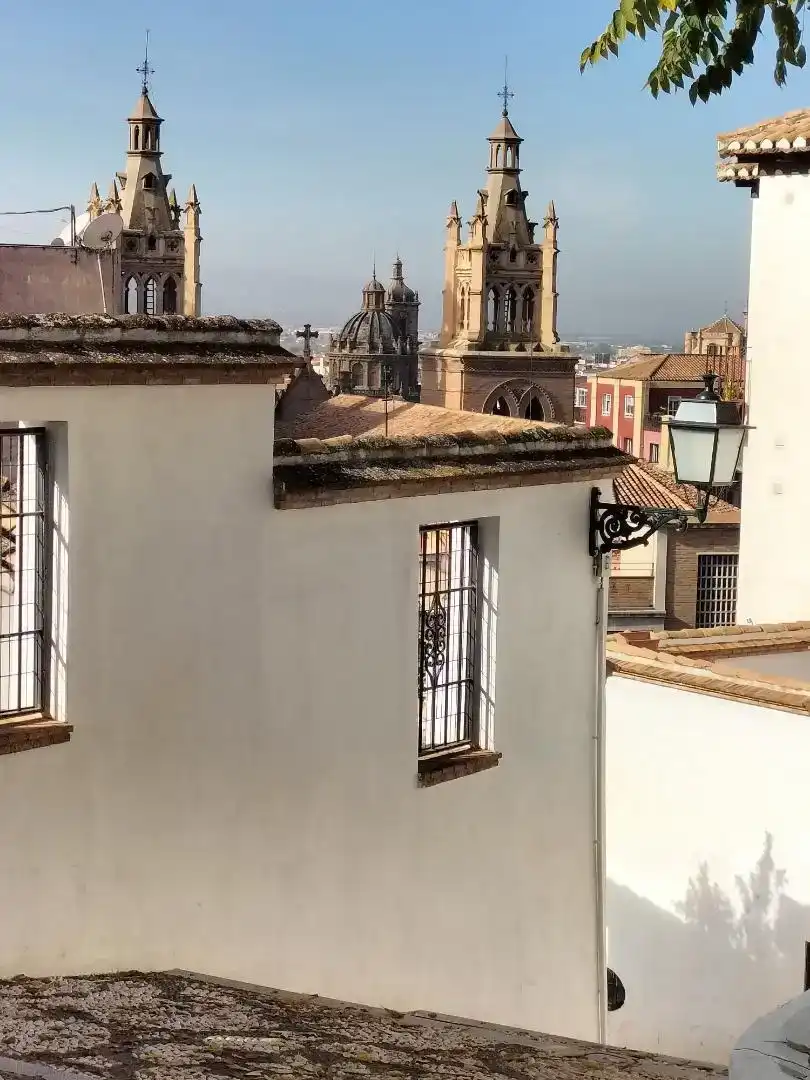 Vista exterior de Casa o xalet en venda en  Granada Capital amb Aire condicionat i Balcó