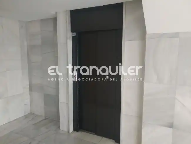 Wohnung zur Miete in Madrid mit Parkett, Schwimmbad und Möbliert