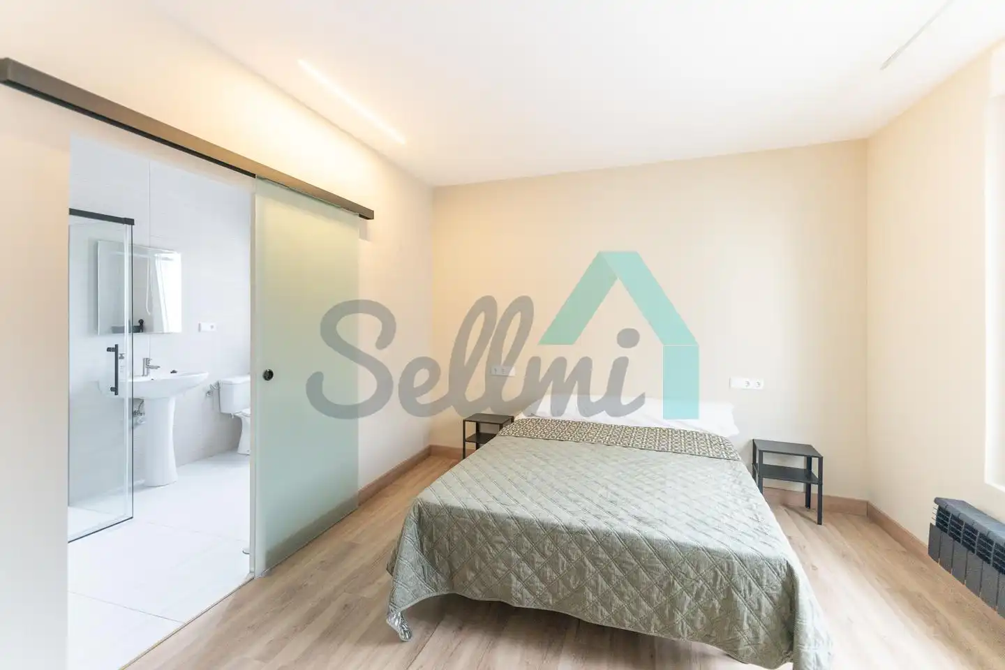 Bedroom of Houses for rent in Gijón   with Heating, Private garden and Terrace