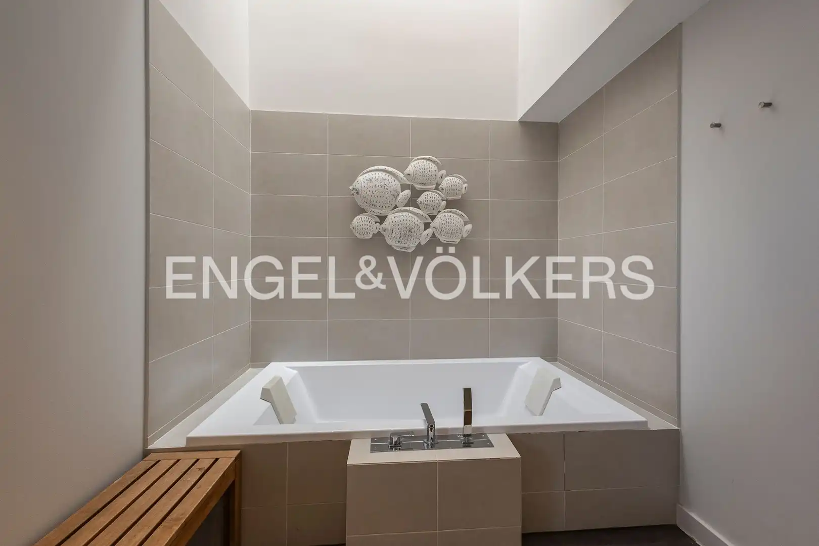 Baño de Casa o chalet de alquiler en Barcelona con Aire acondicionado, Calefacción y Jardín privado