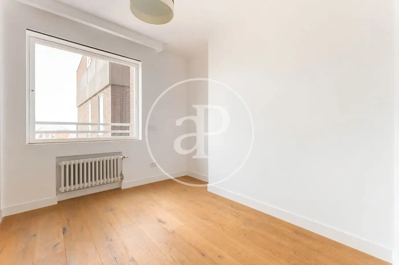 Habitación de Piso en venta en Madrid con Aire acondicionado, Calefacción y Jardín privado