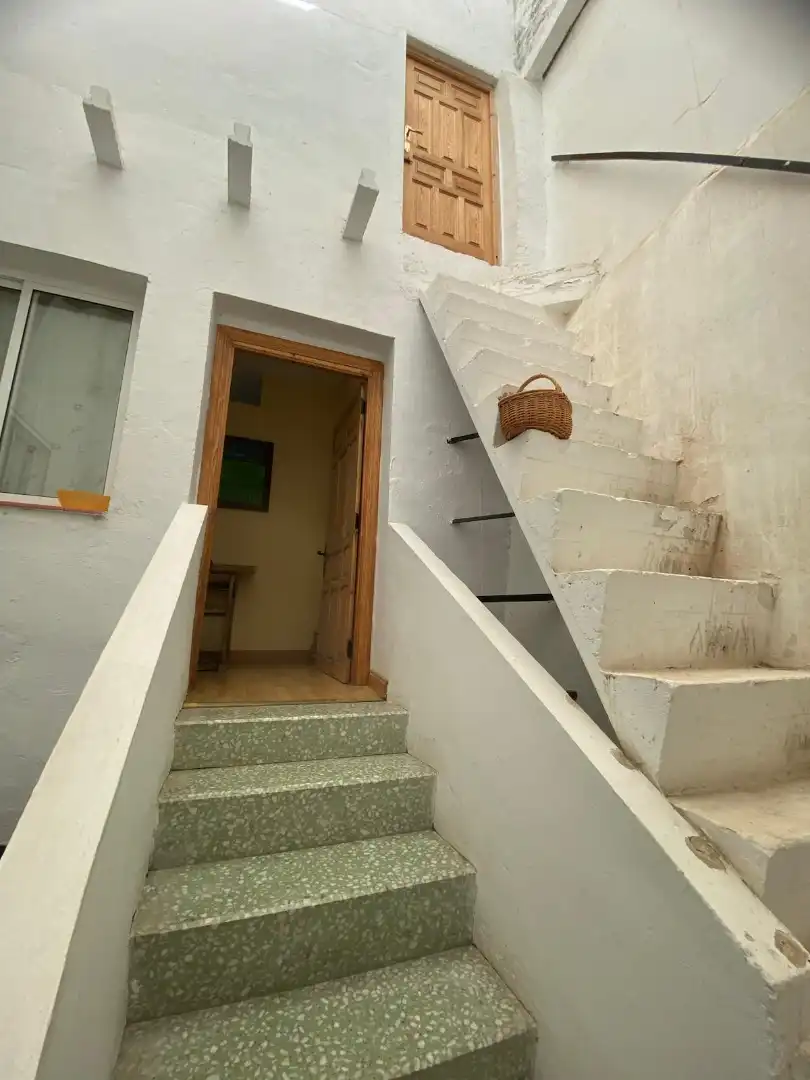 Houses for sale in Huete  with Heating, Furnished and Balcony