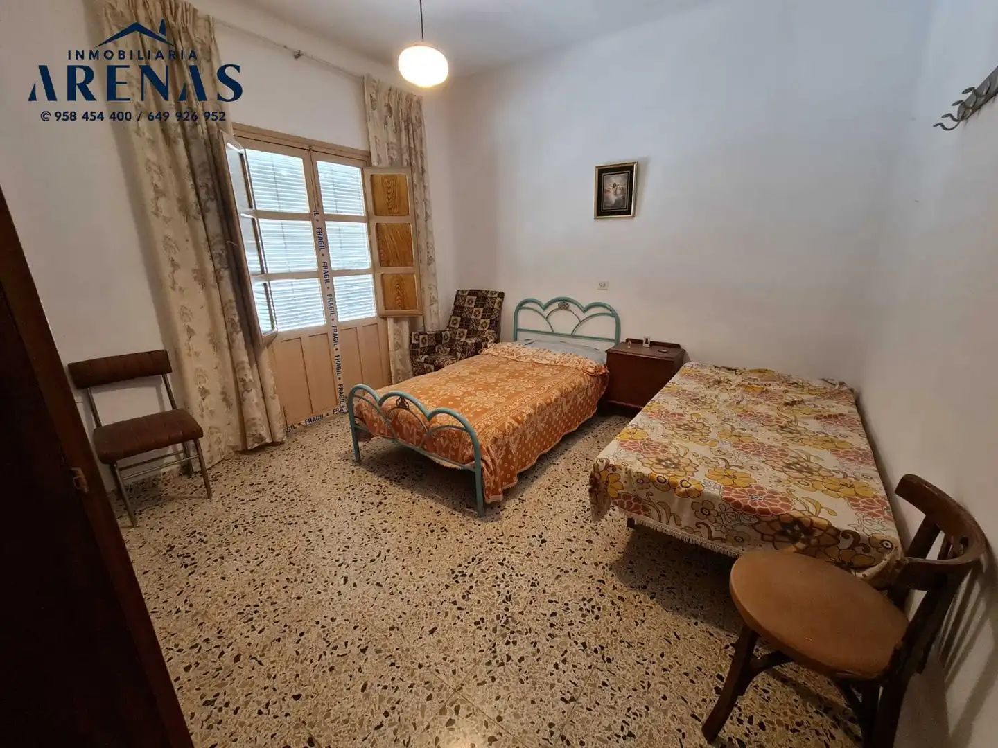House for sale in Calle Granada, imagen 2