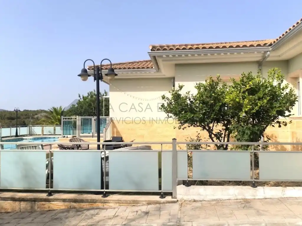 Casa o xalet de lloguer a Sax