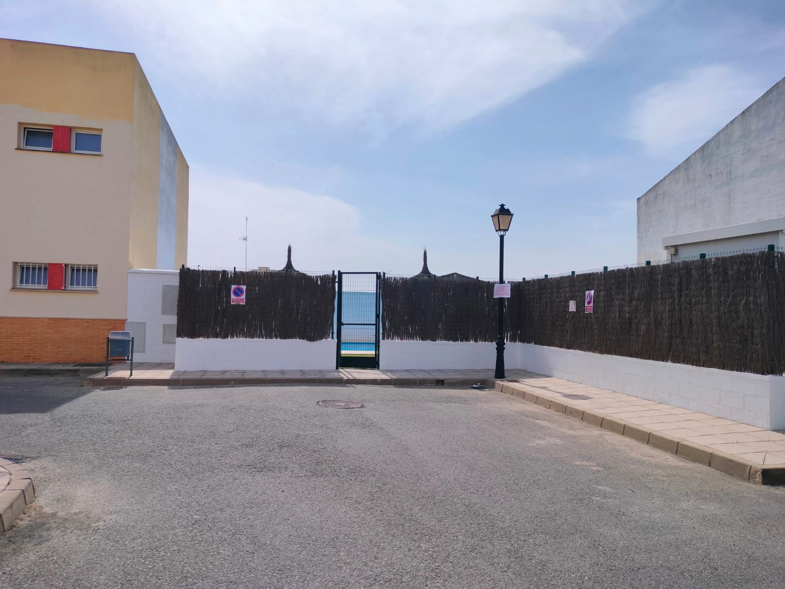Exterior view of Single-family semi-detached for sale in Aznalcázar  with Air Conditioner, Furnished and Balcony