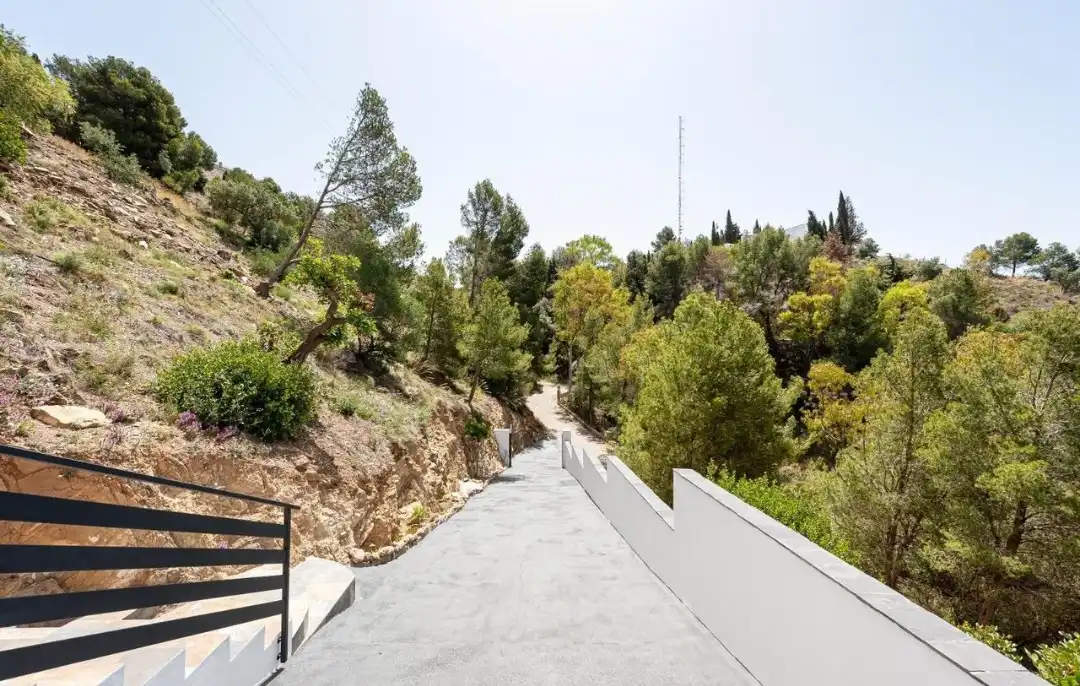 Außenansicht von Haus oder Chalet zum Verkauf in Málaga mit Möbliert
