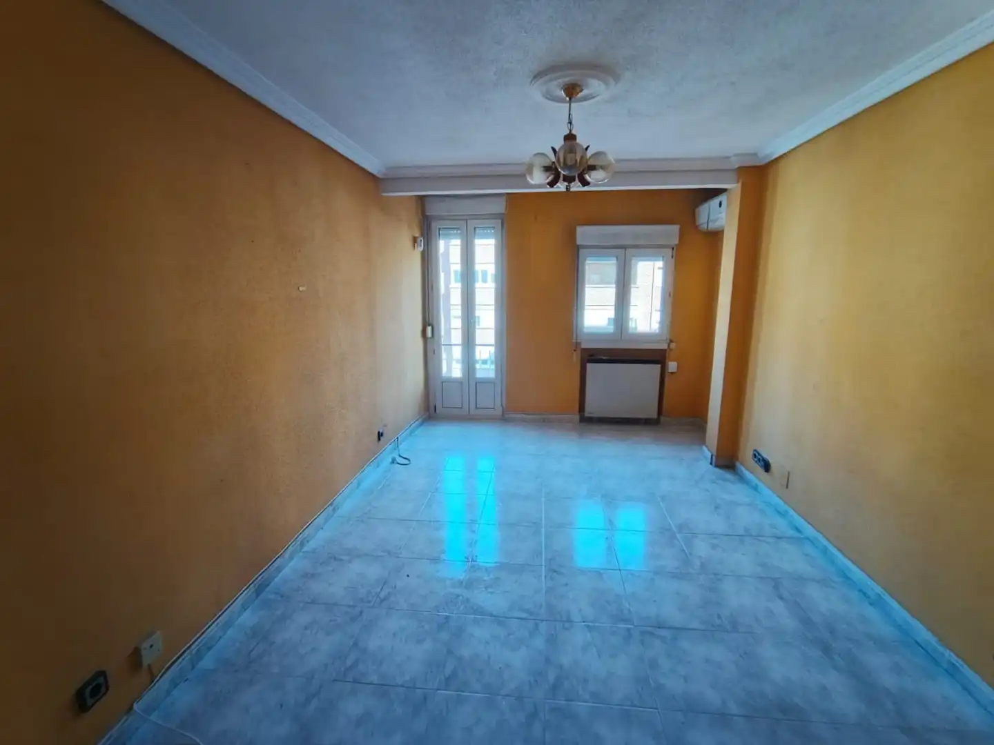 Sala d'estar de Pis en venda en Alcalá de Henares