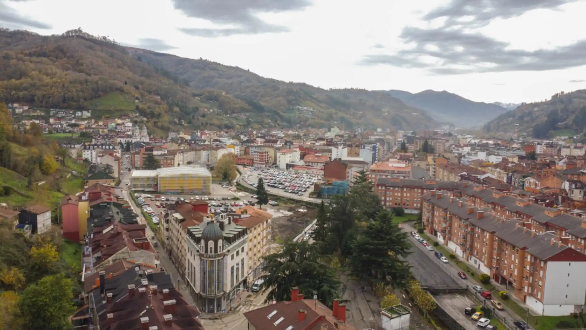 Vista exterior de Residencial en venta en Mieres (Asturias)
