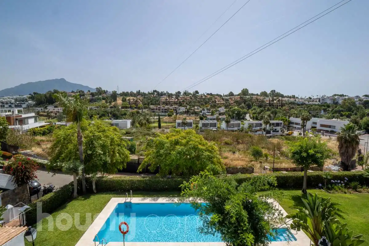 Garden of Houses for sale in Estepona  with Air Conditioner, Heating and Private garden