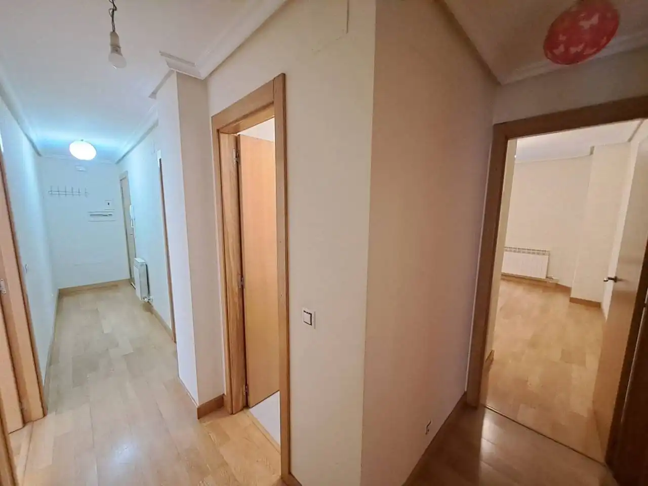 Piso en venta en Burgos con Calefacción, Parquet y Trastero