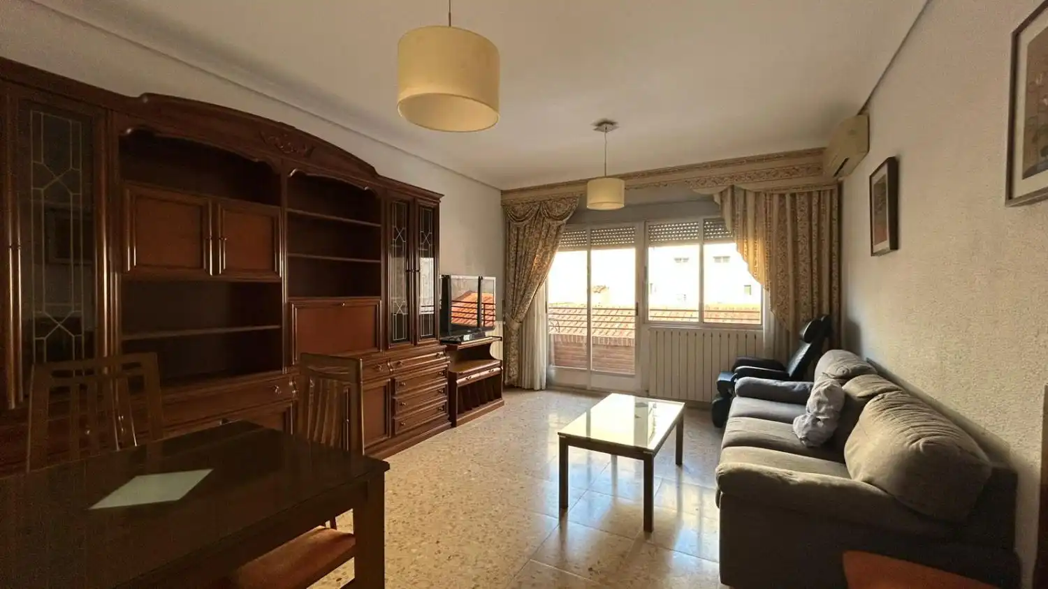 Flat for rent in El Pilar