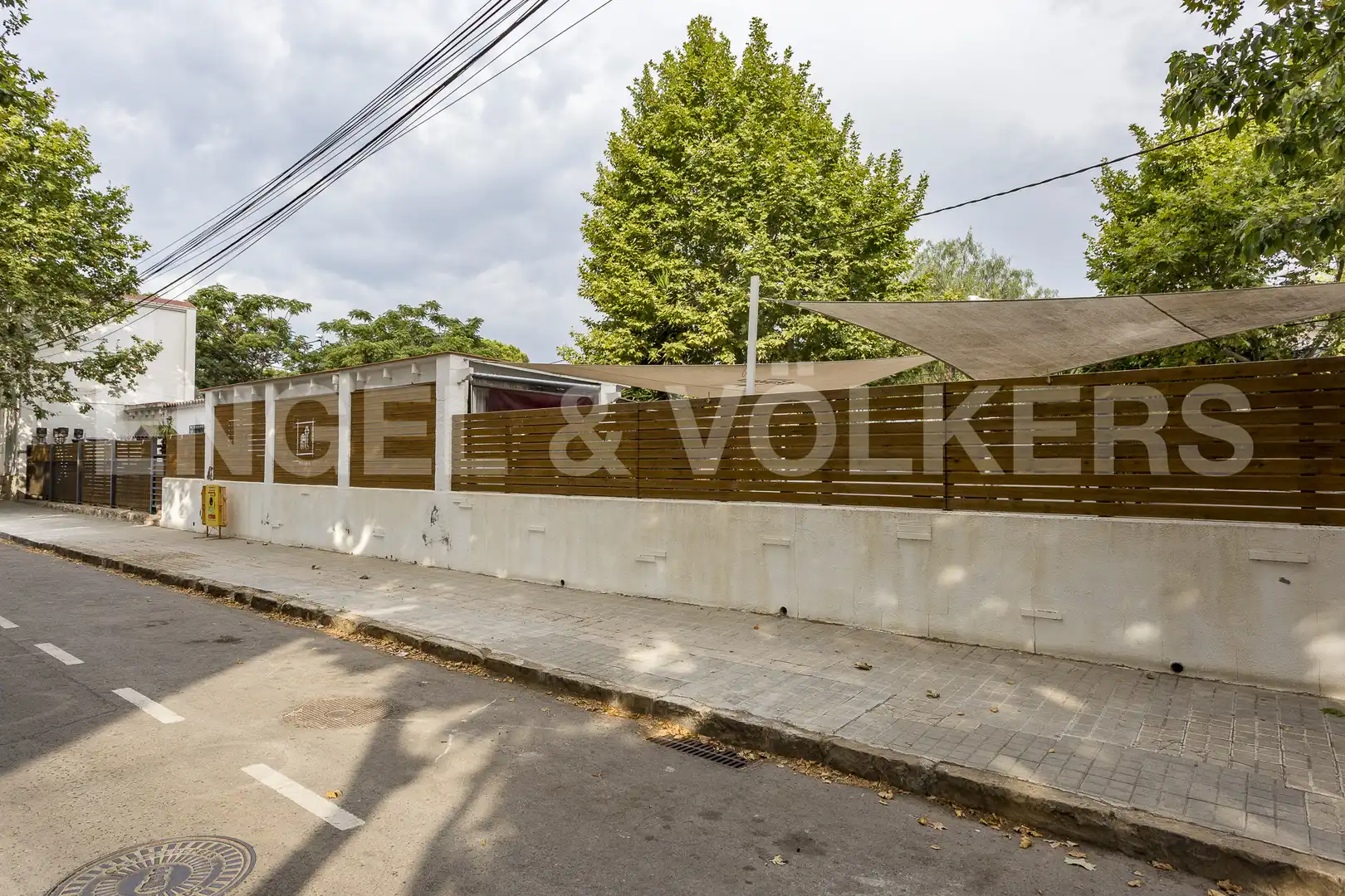 Vista exterior de Residencial en venta en Castelldefels