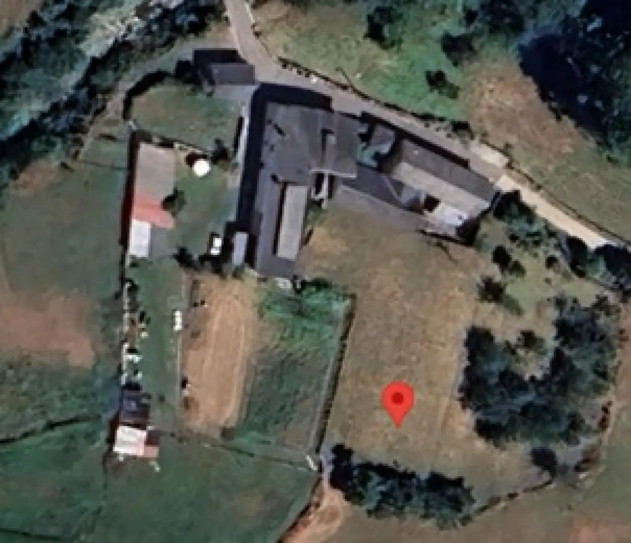 Edificio en venta en Degaña