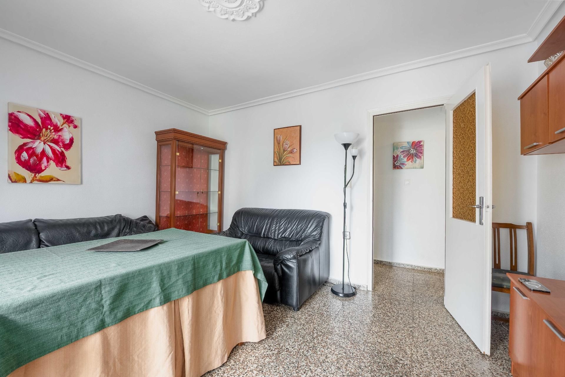 Bedroom of Flat for sale in  Sevilla Capital  with Terrace and Balcony