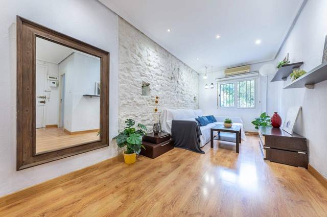 Planta baja en Alquiler en Avenida ALCOY en Campoamor