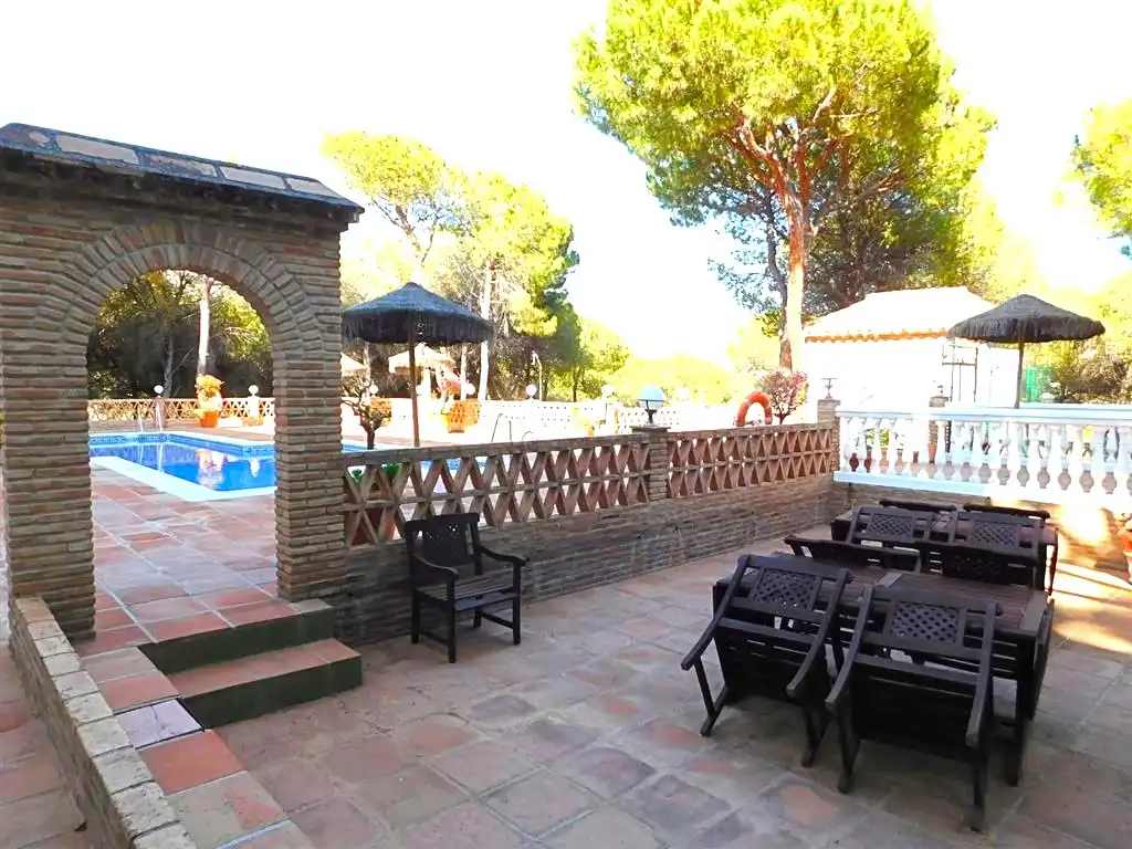 Appartement compact avec terrasse à vendre à Urbanización Los Pinos de Aloha 1, imagen 5