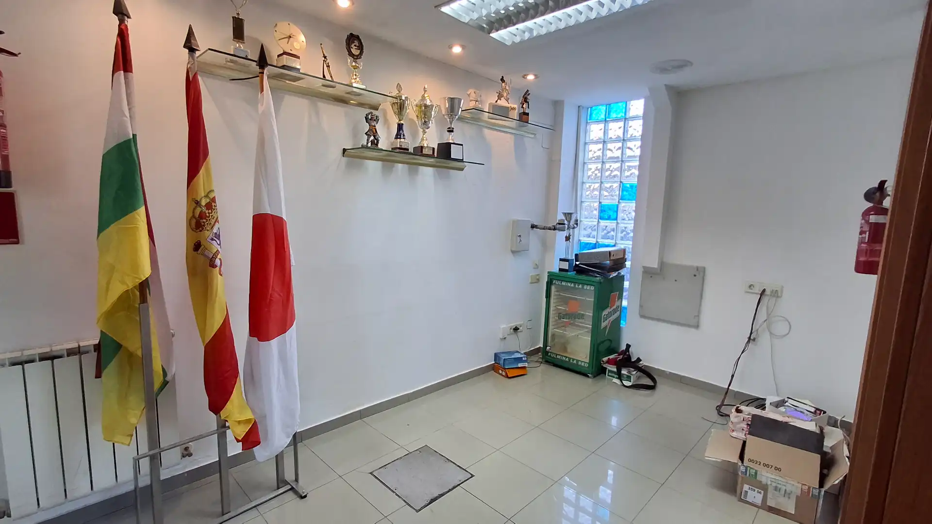 Business premises for sale in Calle Escuelas Pías, imagen 14