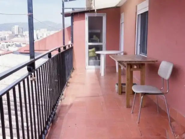 Piso con ascensor en venta en colom 310, imagen 2