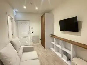 Sala d'estar de Apartament en venda en Gijón  amb Calefacció i Forn