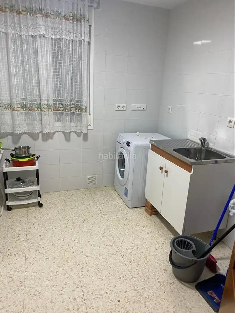 Flat with lift for sale in Calle Violeta 15, imagen 5