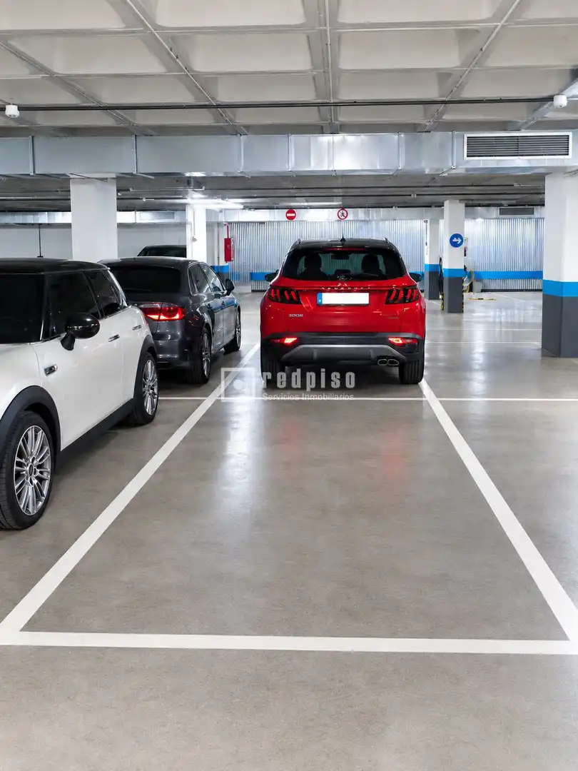 Einzelparkplatz zum Verkauf in Oeste