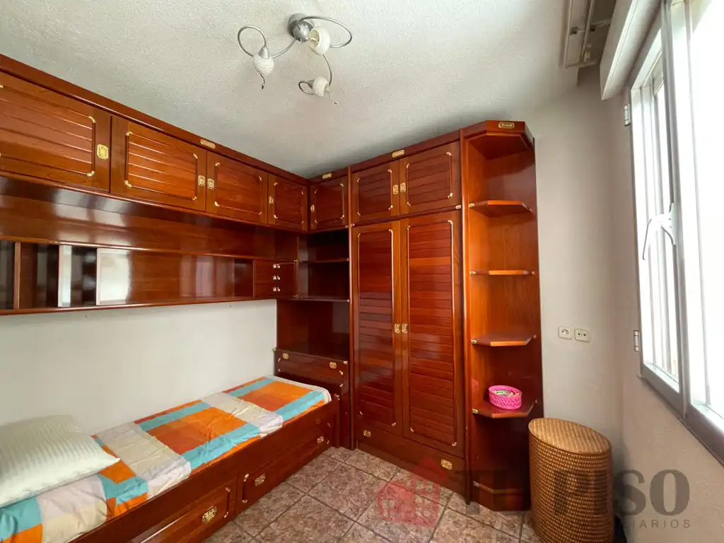 Habitación de Piso en venta en Madrid con Calefacción y Amueblado