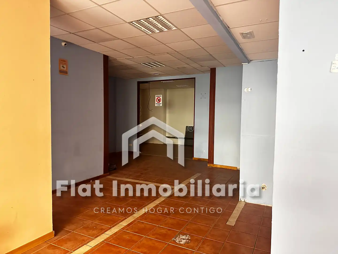 Local comercial en venda a Calle Pintor Eleazar Ortiz 4A, imagen 9