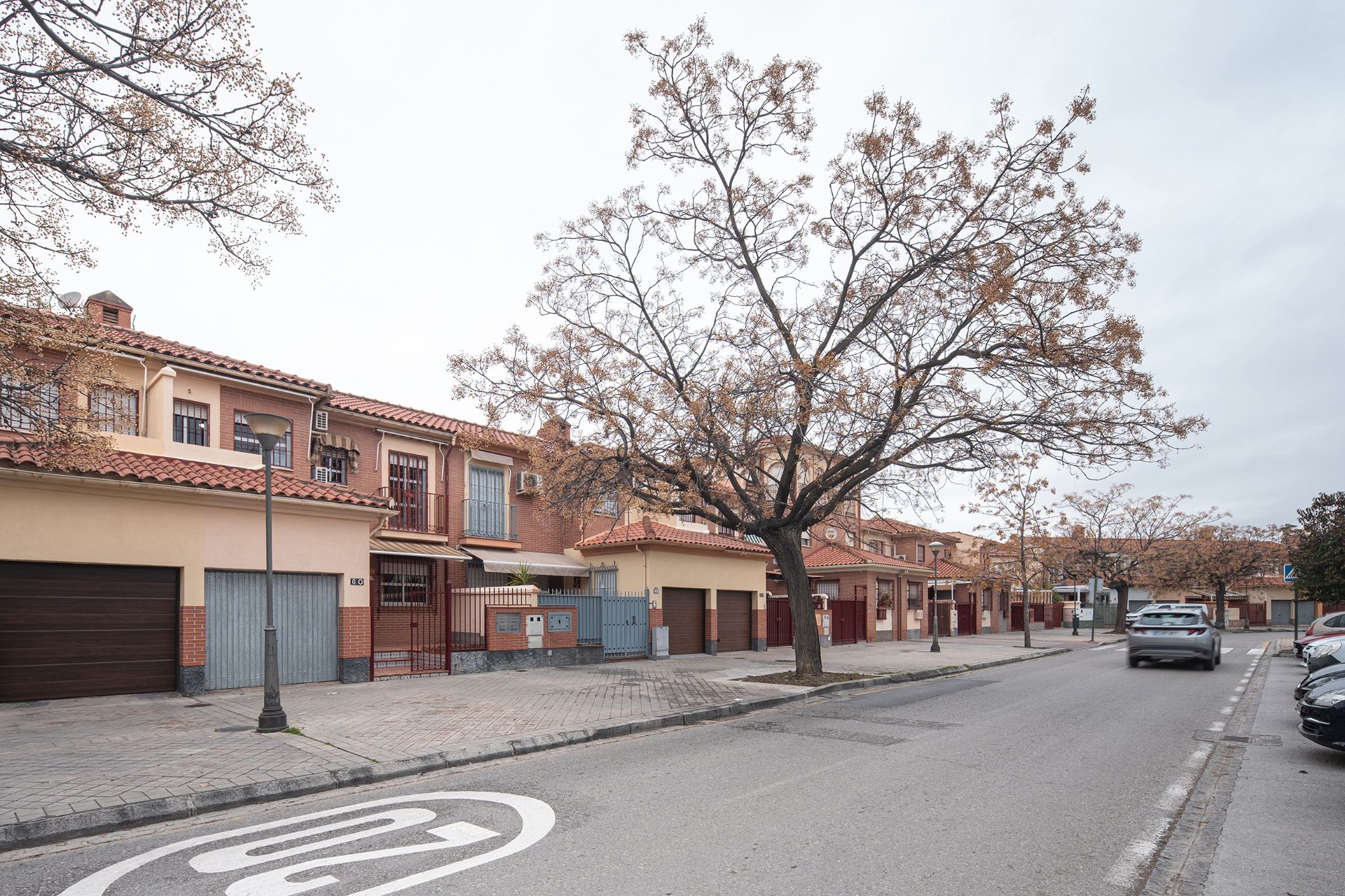 Exterior view of Single-family semi-detached for sale in  Granada Capital  with Air Conditioner, Heating and Private garden