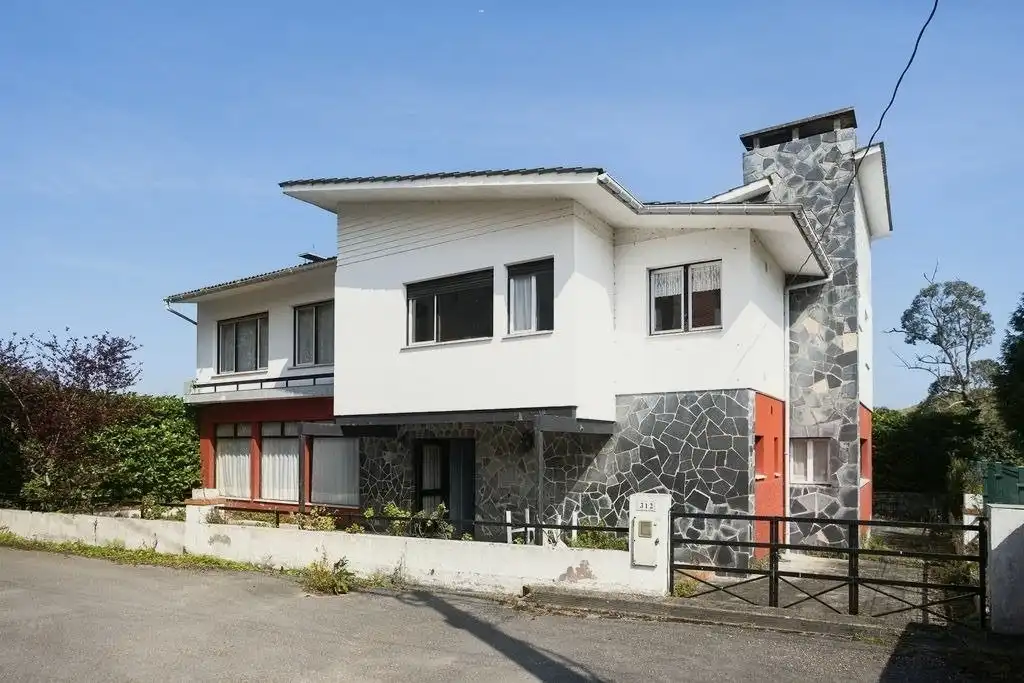 Casa en venda a Carretera N-632 a la Isla 3