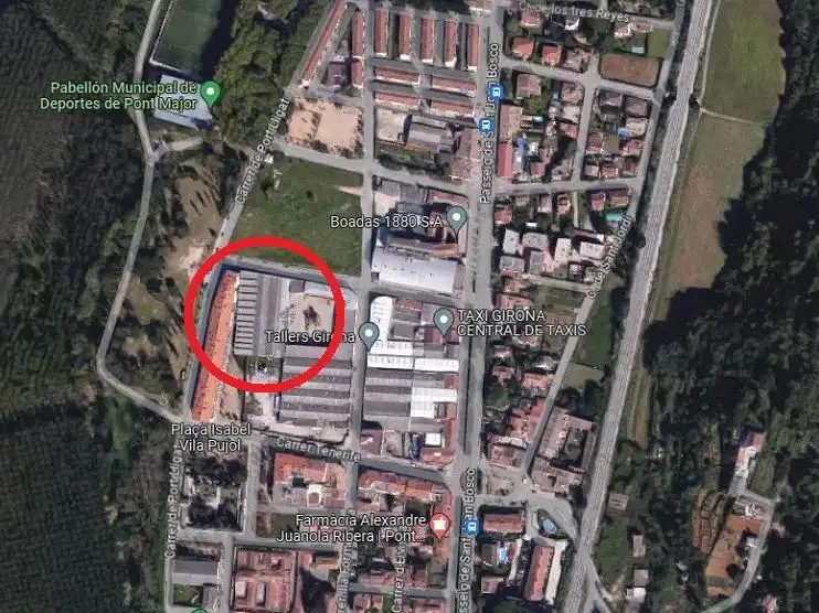 Vista exterior de Nave industrial en venta en Girona