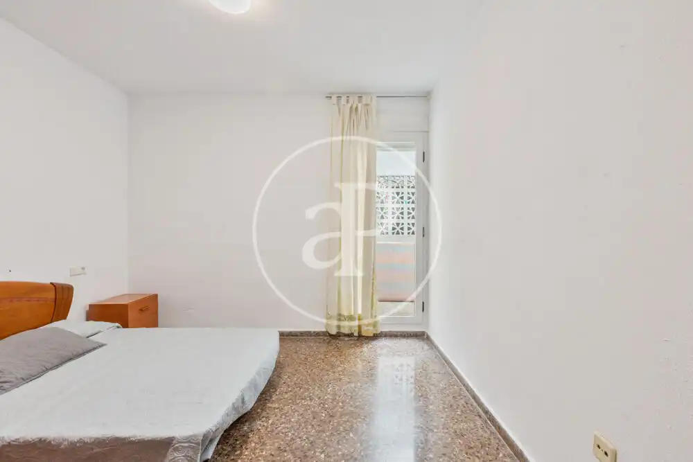 Bedroom of Flat for rent in Valencia  with Heating, Terrace and Furnished