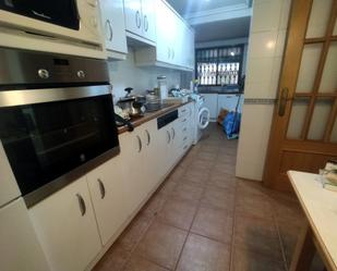 Kitchen of Flat for sale in Talavera de la Reina  with Air Conditioner, Heating and Parquet flooring