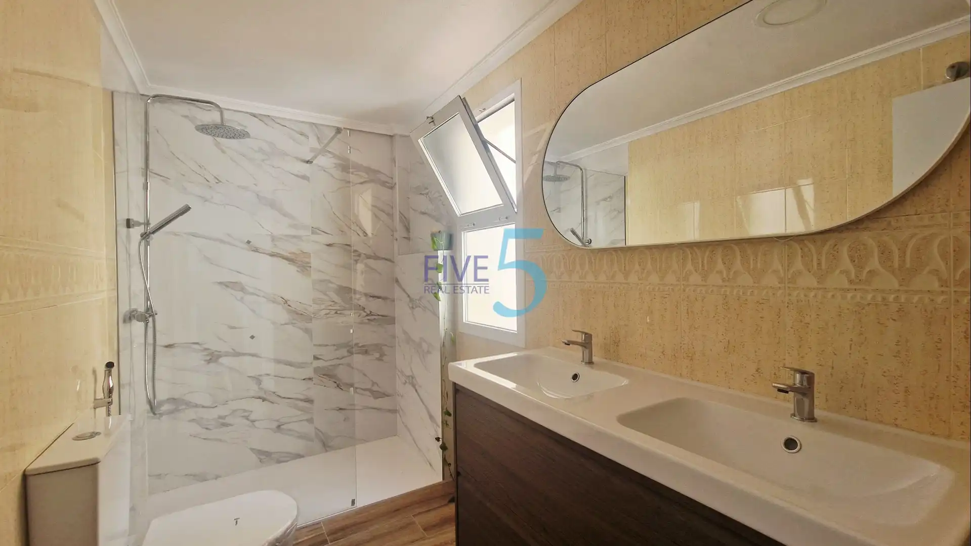 Bathroom of Detached homes for sale in Pilar de la Horadada  with Air Conditioner, Heating and Terrace
