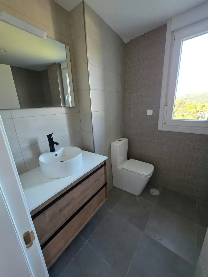 Baño de Dúplex en venta en A Malata - Catabois - Ciudad Jardín