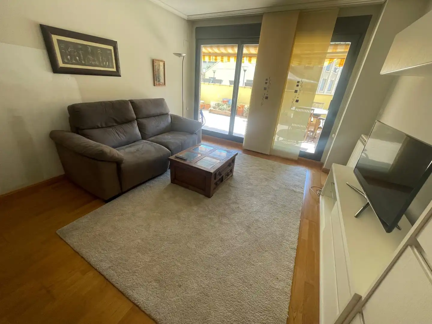 Sala de estar de Piso de alquiler en Zaragoza con Aire acondicionado, Calefacción y Parquet