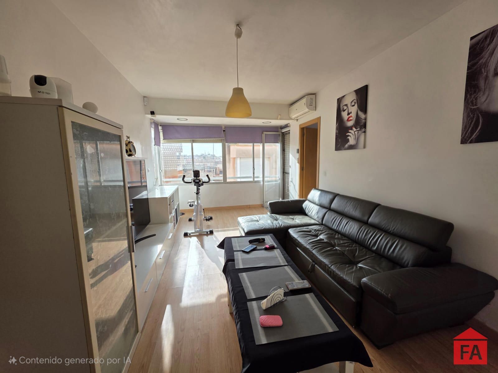 Living room of Flat for sale in El Vendrell  with Heating, Terrace and Storage room