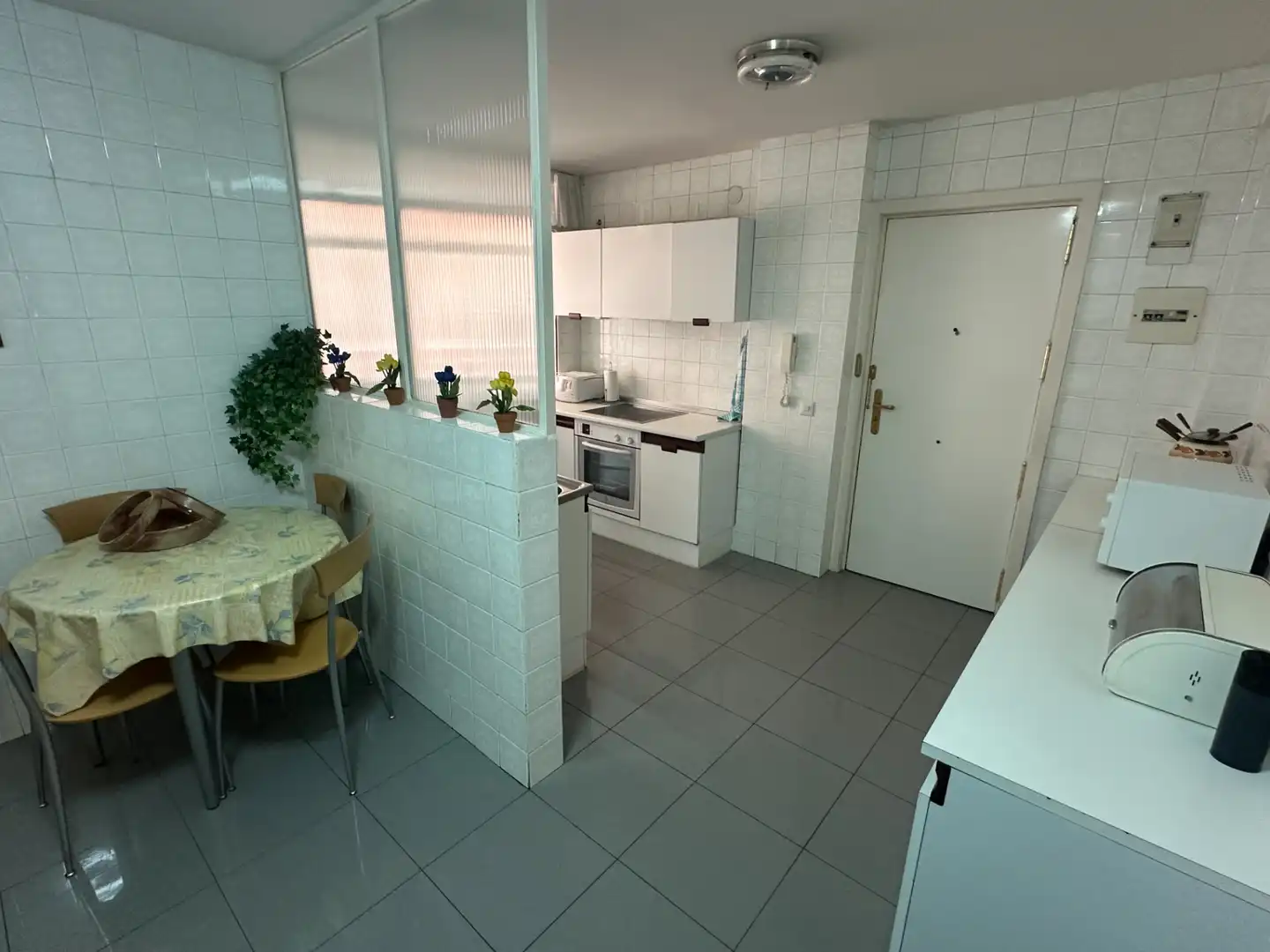 Cocina de Piso en venta en Burgos con Calefacción, Parquet y Terraza