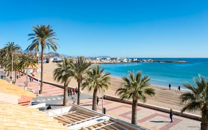 Vista exterior de Casa o xalet en venda en El Campello amb Terrassa