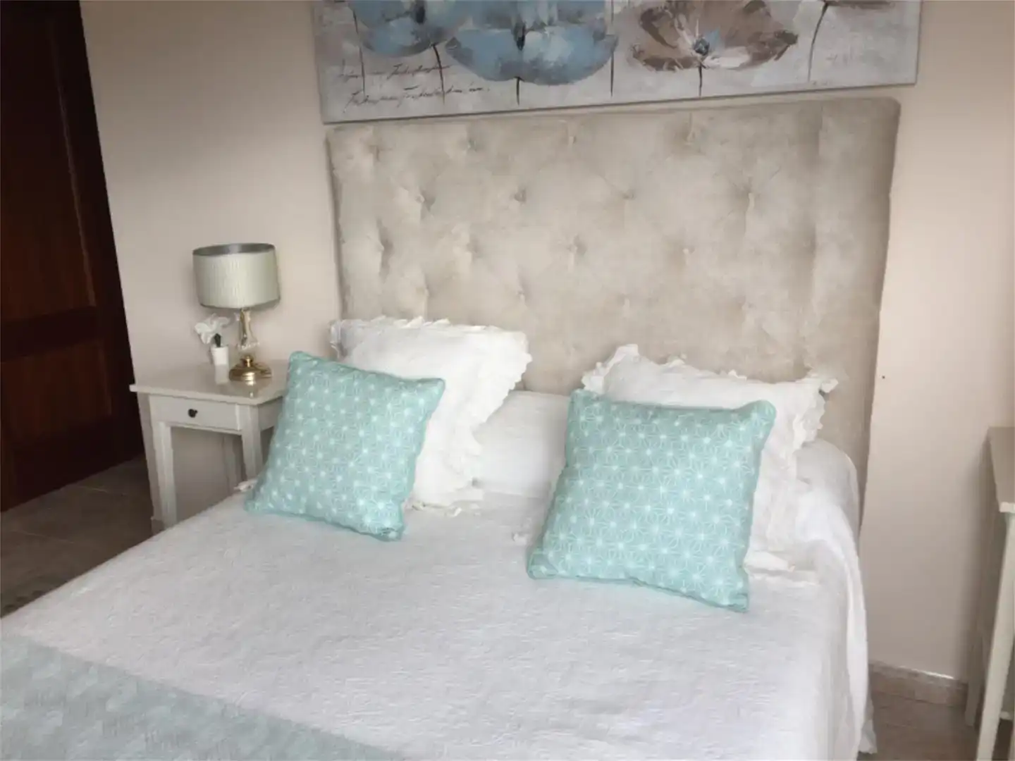 Schlafzimmer von Wohnung zur Miete in Noja mit Schwimmbad und Balkon