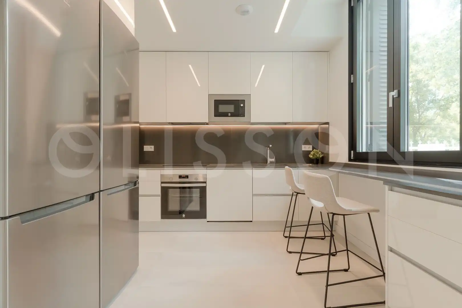 Kitchen of Houses for sale in Madrid  with Air Conditioner, Heating and Private garden