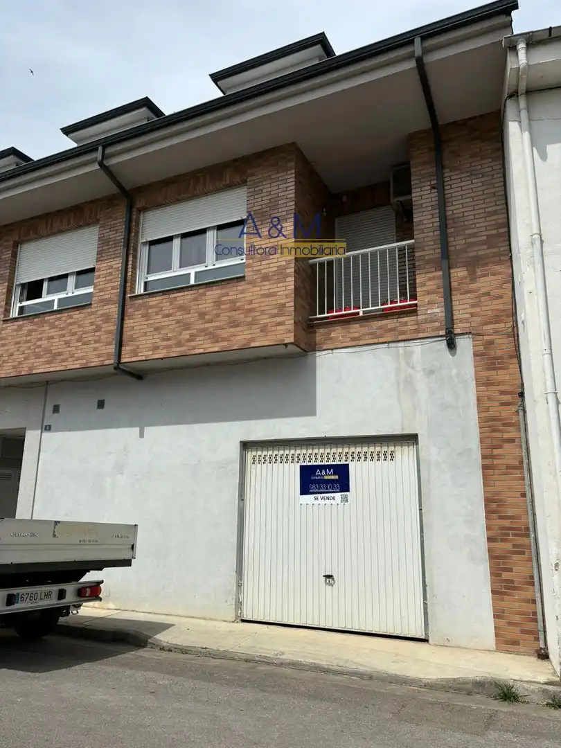 Local comercial en venda a Bierzo, imagen 2