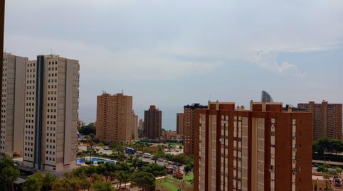 Foto 2 de Pis en venda a Avenida Benisa, Playa Poniente, Alicante